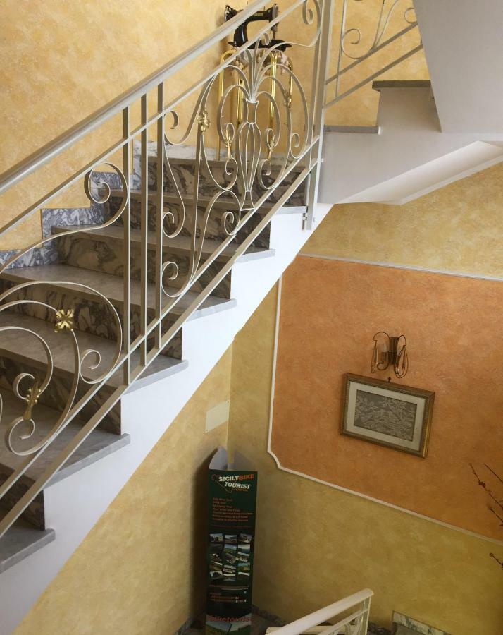 Il B&B Maison Graziella Виагранде Экстерьер фото